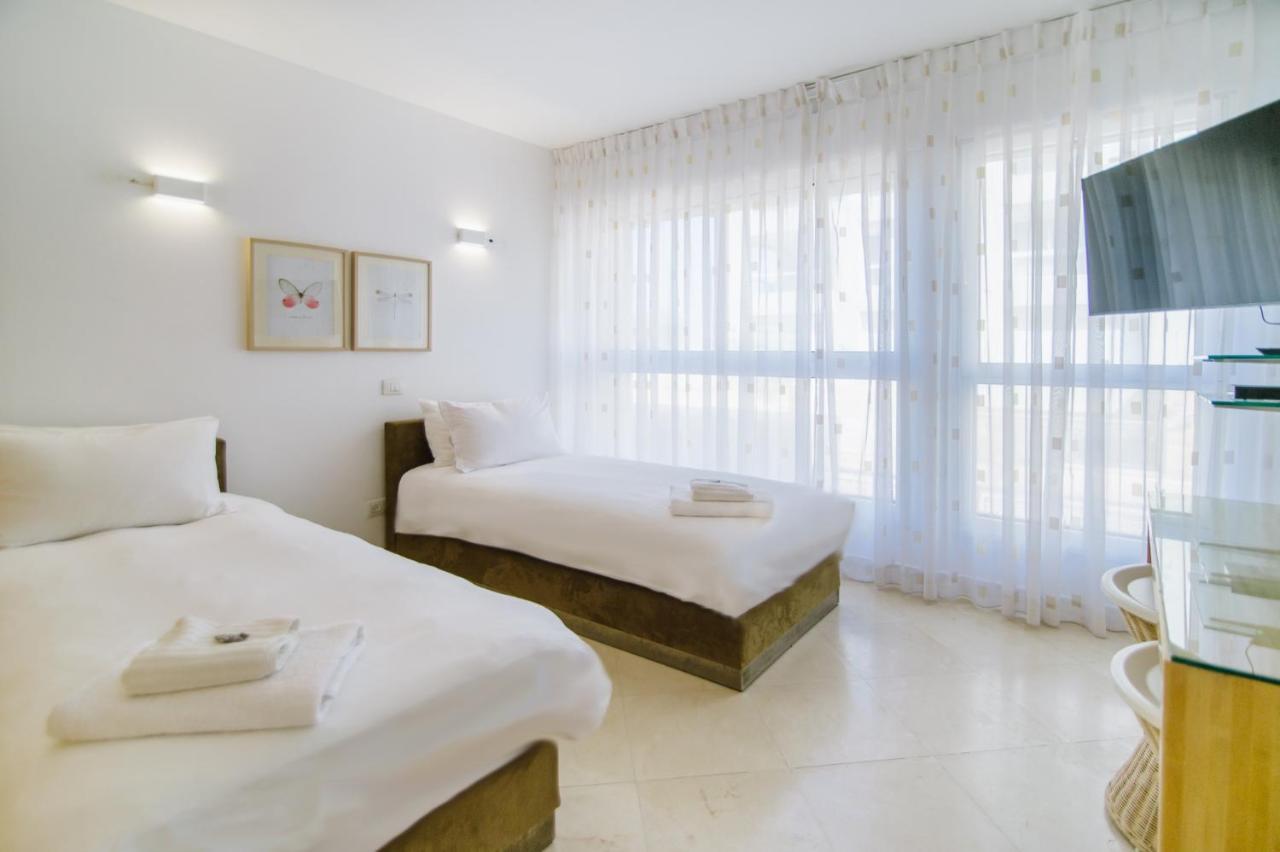 Marina Apartments By Olala Homes Herzliya Экстерьер фото