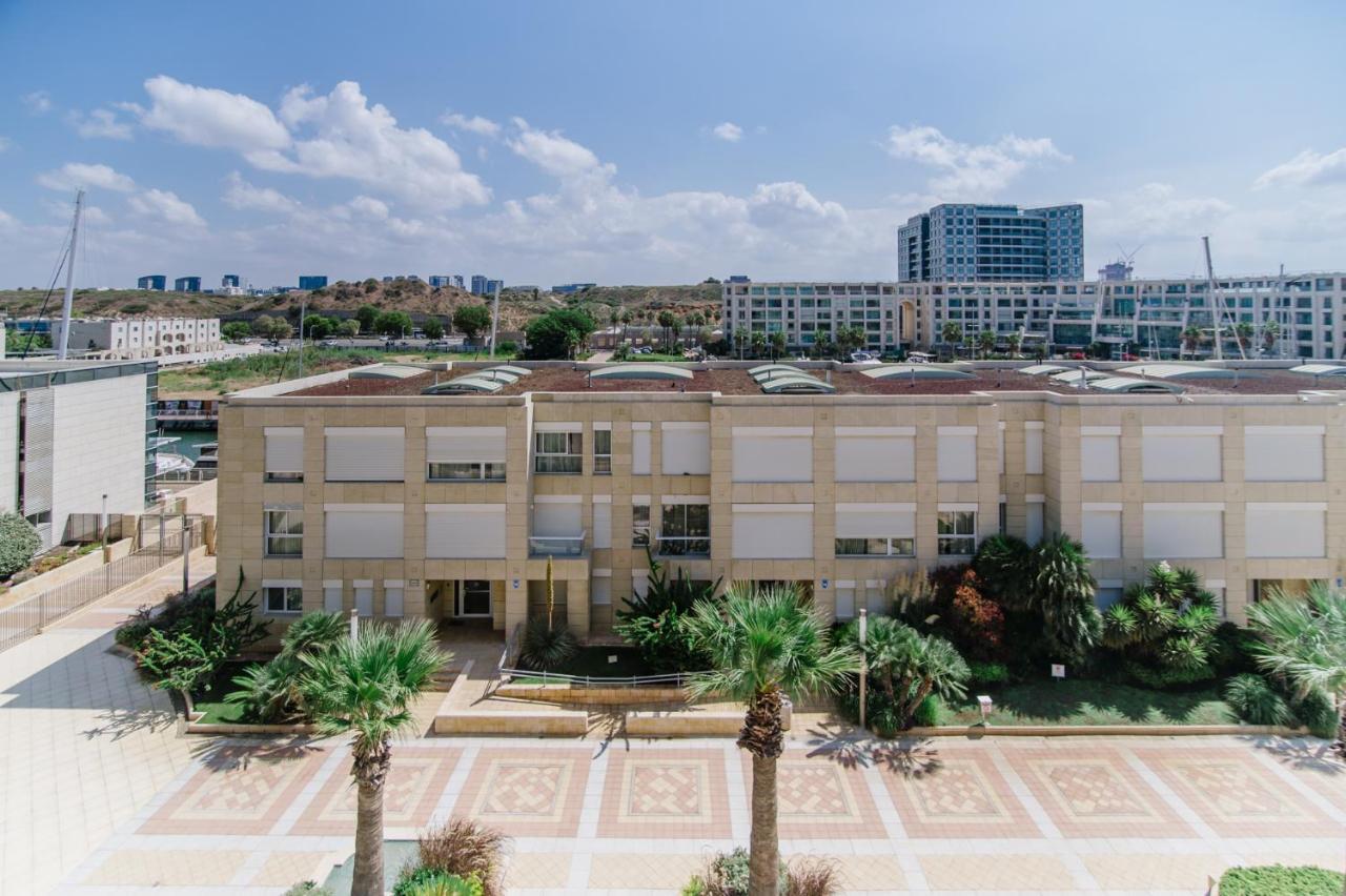 Marina Apartments By Olala Homes Herzliya Экстерьер фото